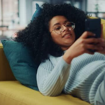 The Ultimate Beginner's Guide to Shopping for Stylish Clothes Online That Fit Perfectly