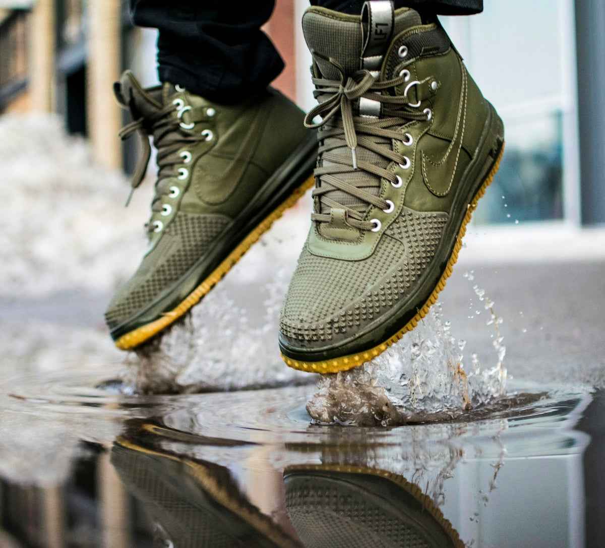 Exploring the Historical Evolution of Sports Sneakers