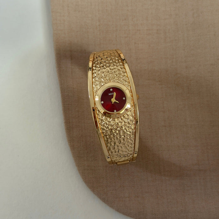 Naidu Bracelet Watch Gold Luxury Bark Pattern Quartz