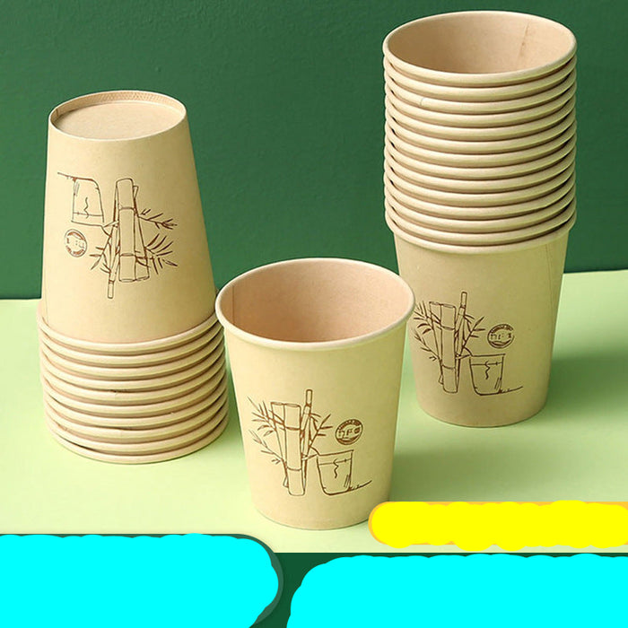 Three stacks of beige paper cups with bamboo illustrations, shown on a green background with Chinese text overlays at the bottom.