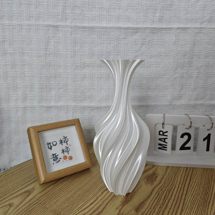 Large Twisted Silk White Art Vase - Modern Nordic Decor - Dio Kollections