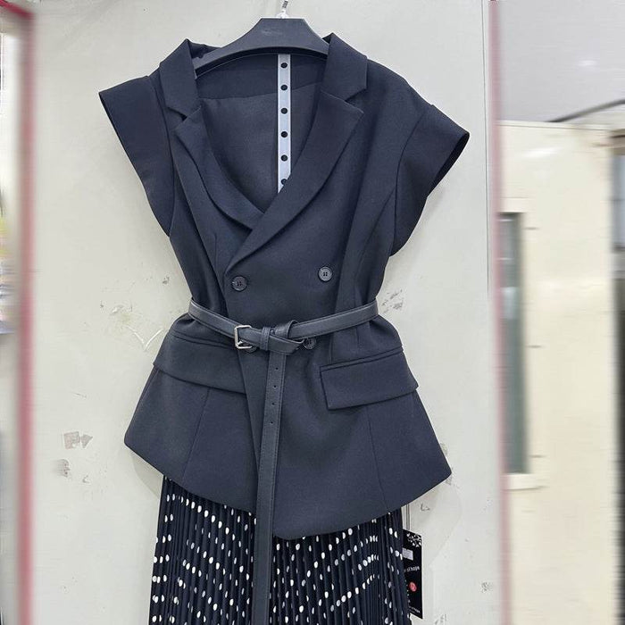 Chic Lapel Double-Breasted Sleeveless Waist-Cinching Suit - Dio Kollections