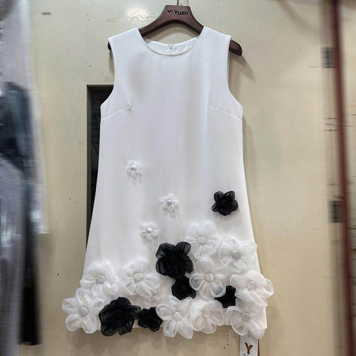 Handmade A-Line Sleeveless Dress with Three-Dimensional Flower Detail - Dio Kollections