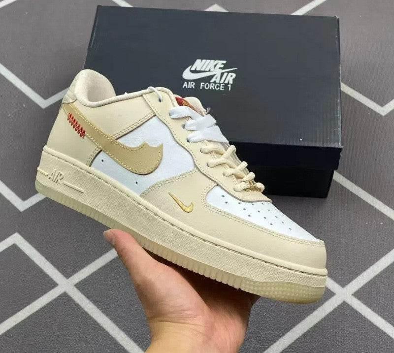 Sports Shoes